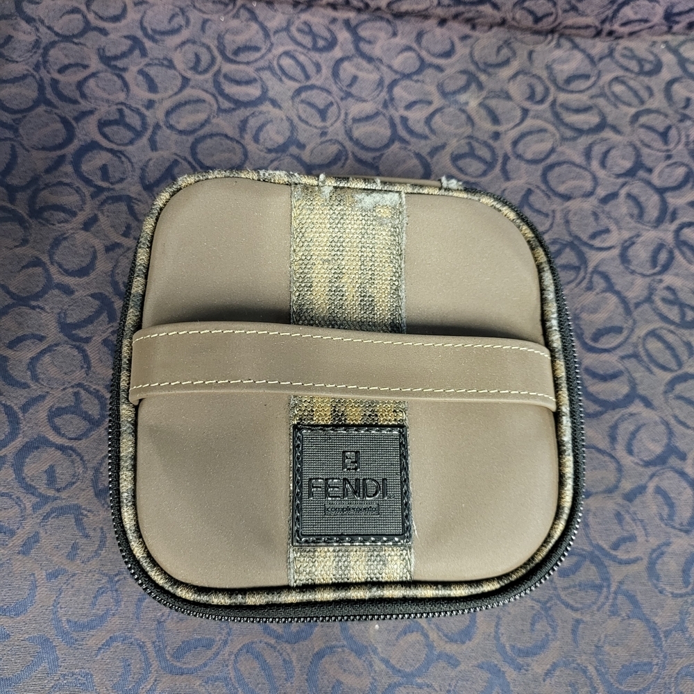 Vintage Fendi Complemento Brown Nylon Vanity Case..w/COA - Picture 5 of 11